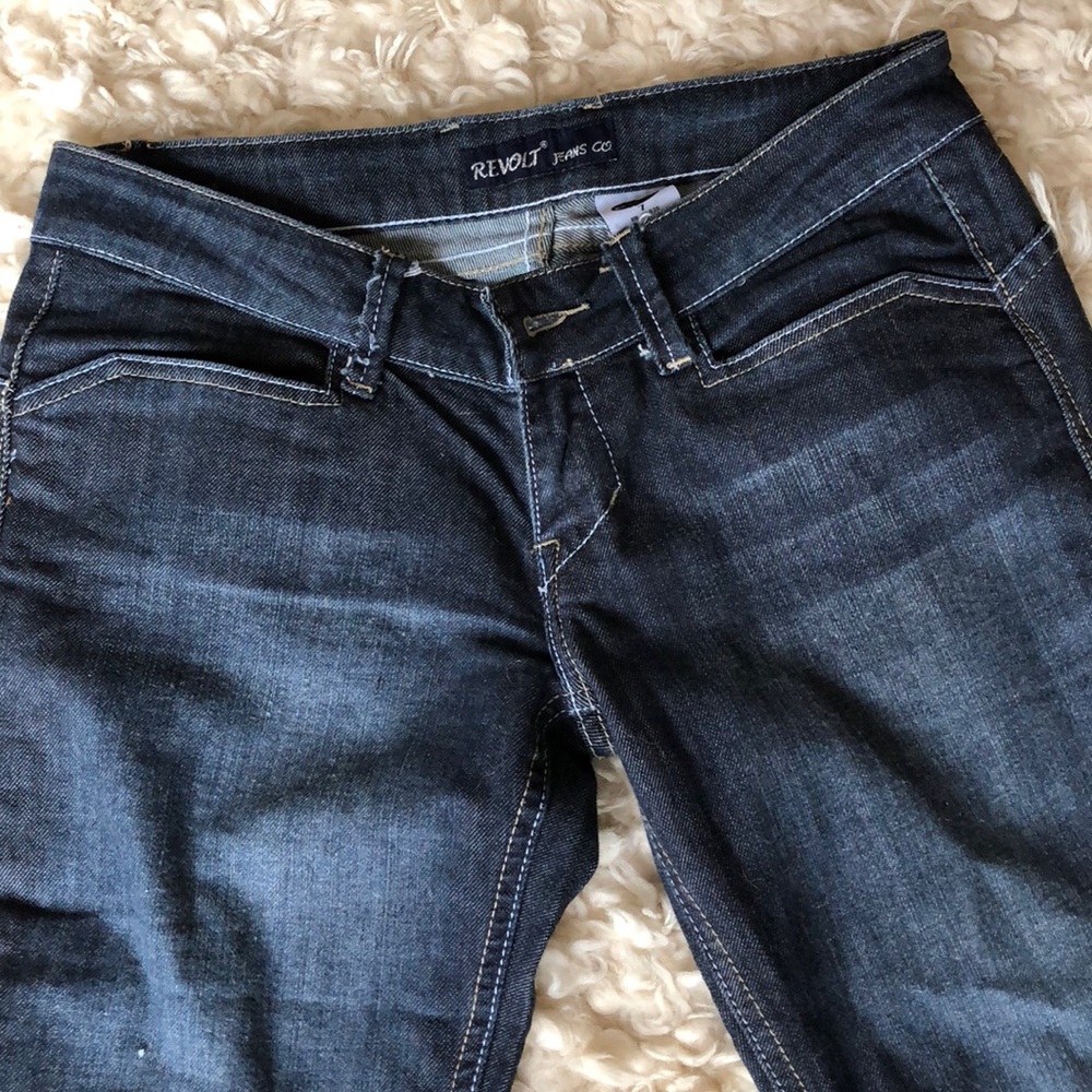 Revolt jeans